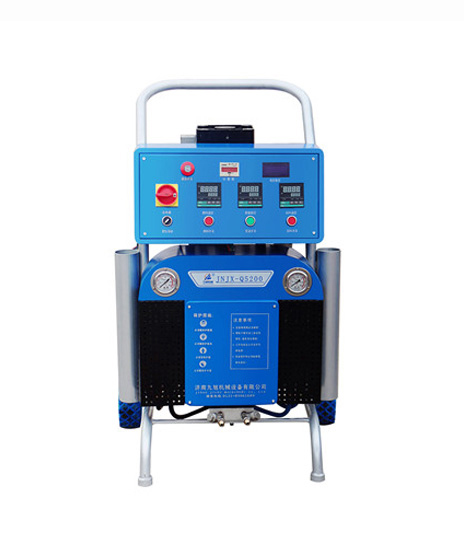 聚氨酯發(fā)泡設(shè)備型號:JNJX-Q5200